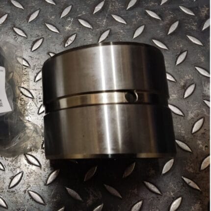 BUCȘĂ 07144-10808 KOMATSU D155A-5