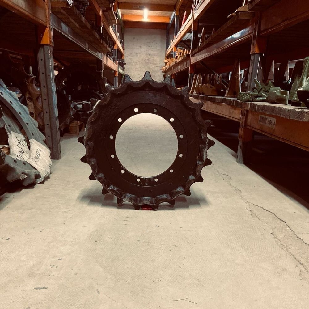 STELUȚĂ-SPROCKET UR154Z121 TAKEUCHI TB175 STELUȚĂ-SPROCKET UR154Z121 TAKEUCHI TB175