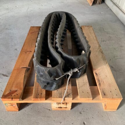 ȘENILĂ DE CAUCIUC 200x72x49 AICHI RV04