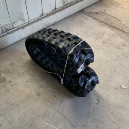 ȘENILĂ CAUCIUC 180x72x39K BOBCAT 418