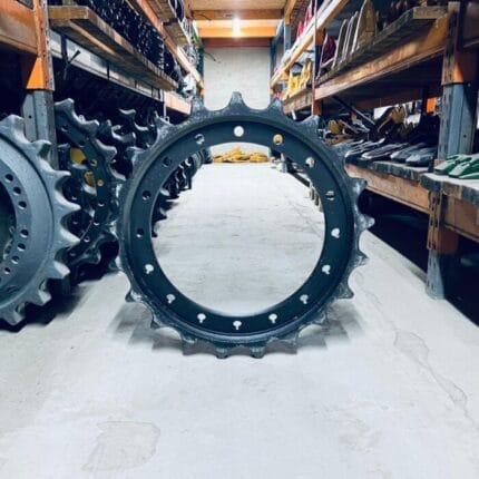 STELUȚĂ-SPROCKET UR190J121 HITACHI EX200